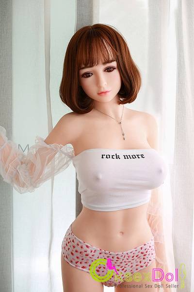 Short hair sex doll Asuka