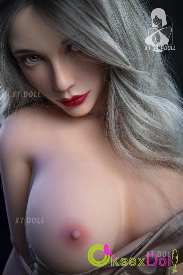 XT Free Sex Doll