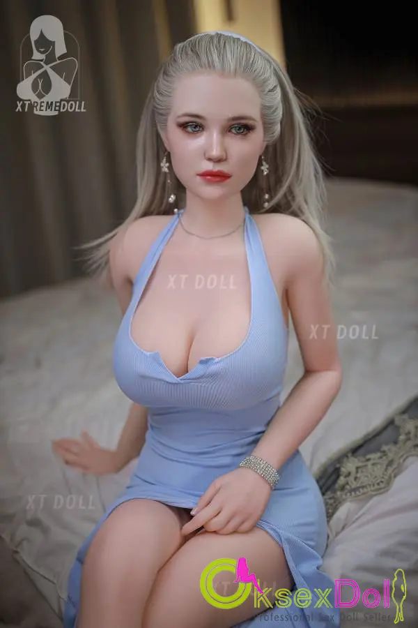 XT Best Love Dolls