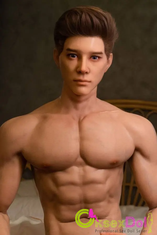 Ronin Transexual Sex Doll