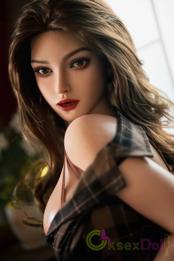 Realistic SY Doll Isadora